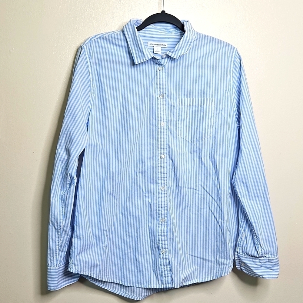 Amazon Essentials Blue White Stripe Button Down Shirt Large